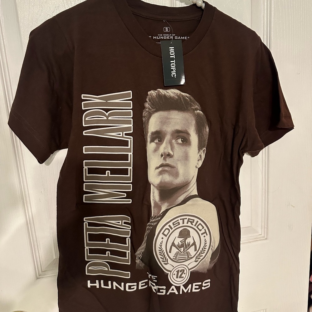 peeta mellark shirt
